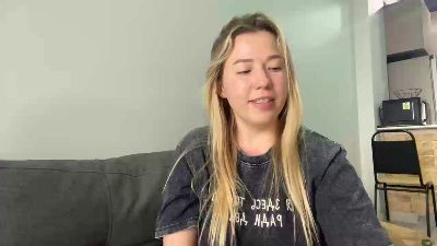alicevis live cam on Cam4