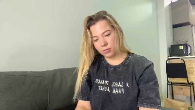 alicevis live cam on Cam4
