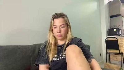 alicevis live cam on Cam4