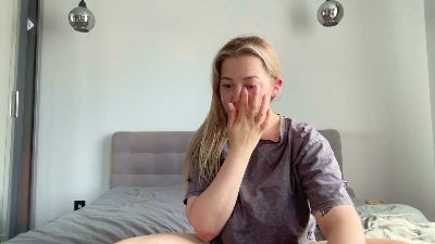 alicevis live cam on Cam4