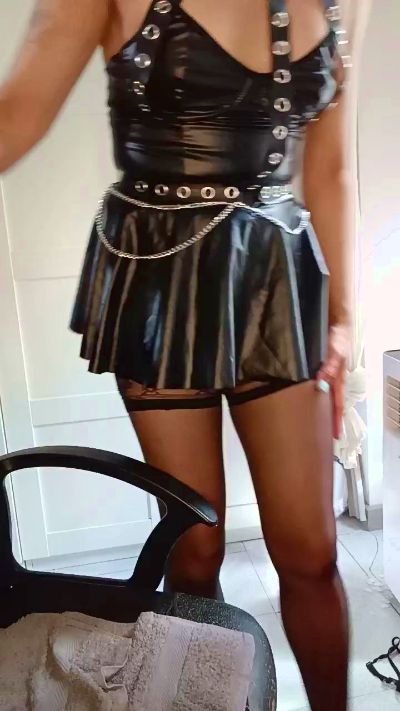 aliciabetye live cam on Cam4