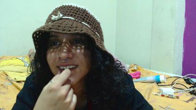 alinawoolf live cam on Cam4