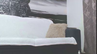 alishaboobs live cam on Cam4