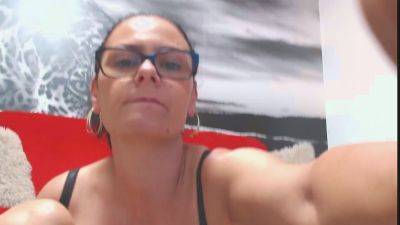 alishaboobs live cam on Cam4