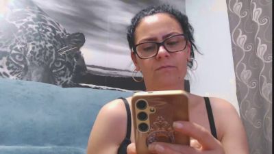 alishaboobs live cam on Cam4