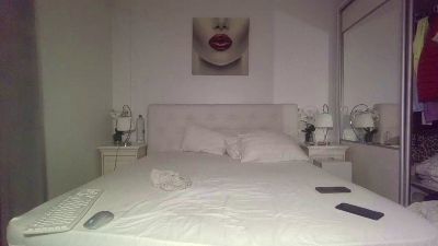 alisonya live cam on Cam4
