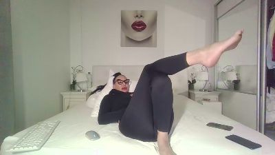 alisonya live cam on Cam4