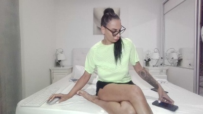 alisonya live cam on Cam4