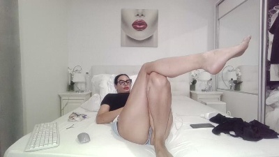 alisonya live cam on Cam4