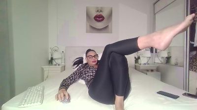 alisonya live cam on Cam4