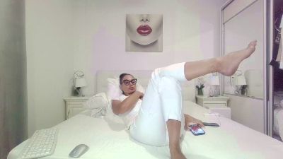 alisonya live cam on Cam4