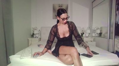 alisonya live cam on Cam4