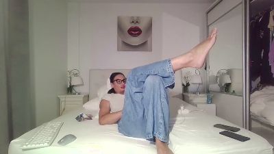 alisonya live cam on Cam4