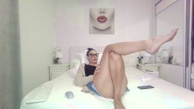 alisonya live cam on Cam4