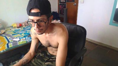 alistertwink live cam on Cam4