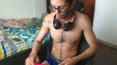 alistertwink live cam on Cam4