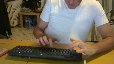 alkro69 live cam on Cam4