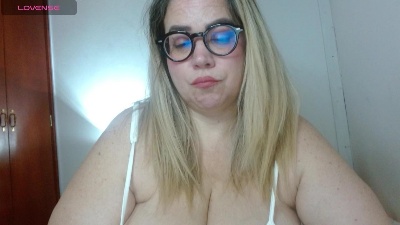 allegra_ferra live cam on Cam4