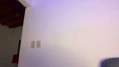 allisondark666 live cam on Cam4