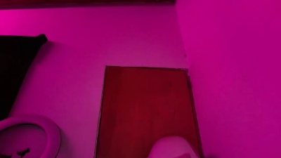 allisondark666 live cam on Cam4