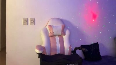 allisondark666 live cam on Cam4