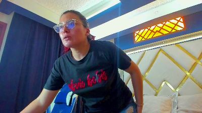 allisonfischer live cam on Cam4