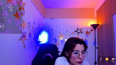 allisonfischer live cam on Cam4