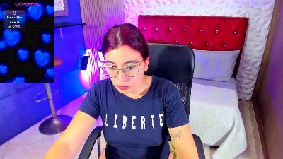 allisonfischer live cam on Cam4