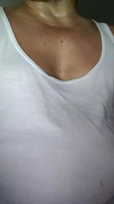 allumo18 live cam on Cam4