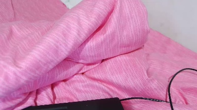 ally98 live cam on Cam4