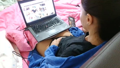 ally98 live cam on Cam4