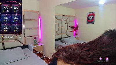 alma_alvares live cam on Cam4