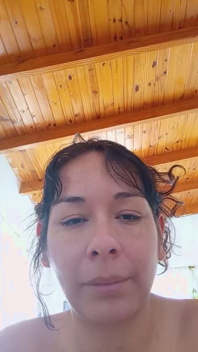 almondwithlove live cam on Cam4