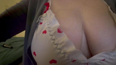 aloha_catita live cam on Cam4