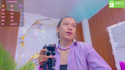 alondra_tay live cam on Cam4