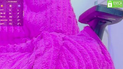 alondra_tay live cam on Cam4