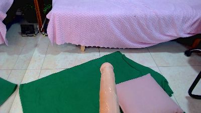 alondra_tay live cam on Cam4