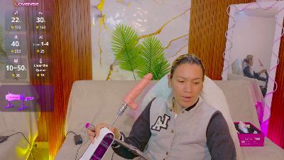 alondra_tay live cam on Cam4