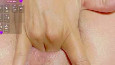 alondra_tay live cam on Cam4