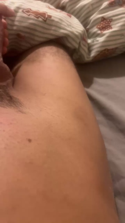 alphadapzz 来自 英国 的 男性 直播摄像头