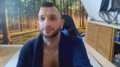 alphausk live cam on Cam4