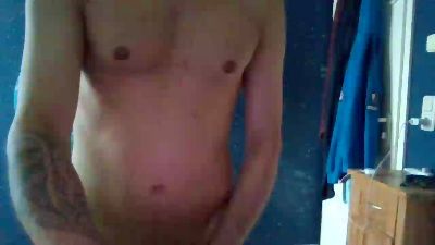 alphausk live cam on Cam4