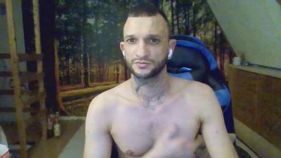 alphausk live cam on Cam4