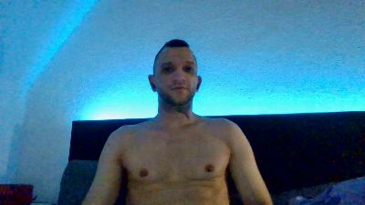 alphausk live cam on Cam4