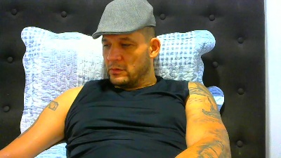 altenori112 live cam on Cam4