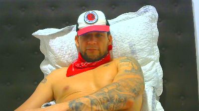 altenori112 live cam on Cam4