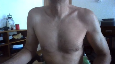 alto_masc live cam on Cam4