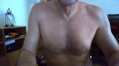 alto_masc live cam on Cam4