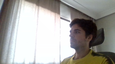 alvarowinzzzer2 live cam on Cam4