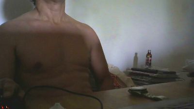 alwaysfree1 live cam on Cam4